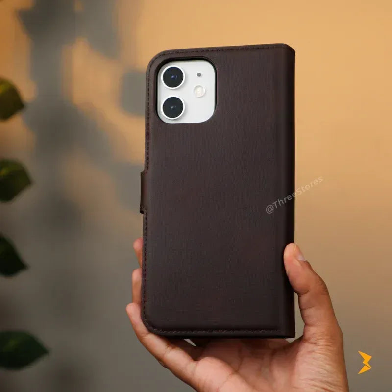 Puloka Wallet Case iPhone 11 - Three