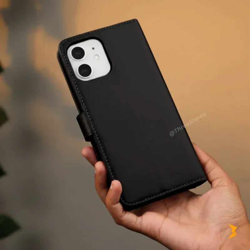 Puloka Wallet Case iPhone 11 - Three