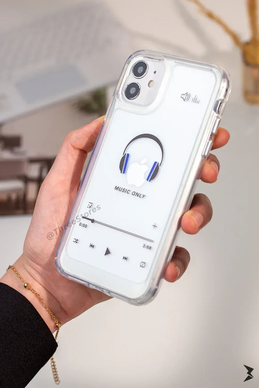 Q Series Cool Case iPhone 11 - Three