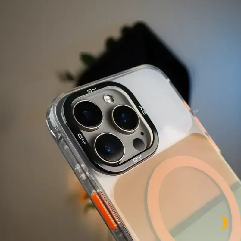 QY Yang Zest Magsafe Case iPhone 15 Pro Max - Three