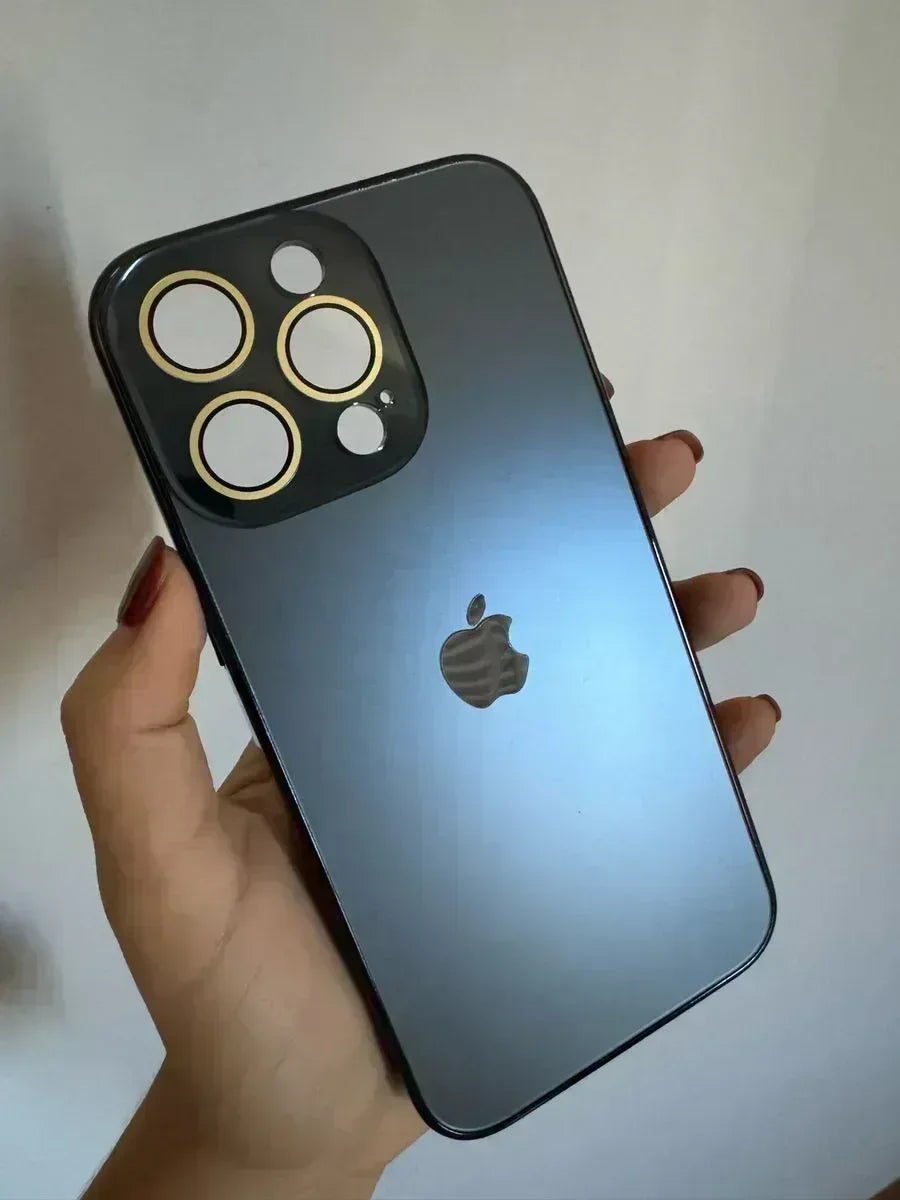 Radiant Carbon Case iPhone 15 Pro Max - Three