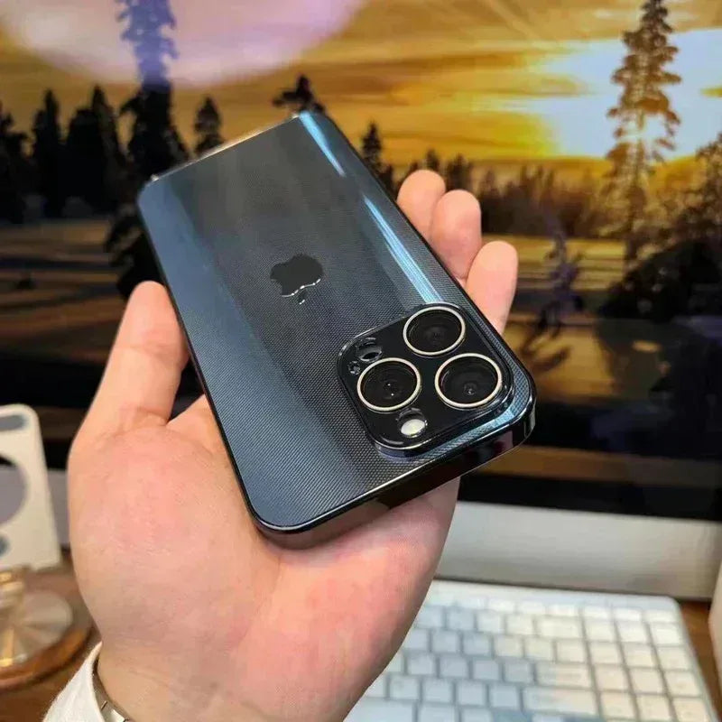 Radiant Carbon Case iPhone 15 Pro Max - Three