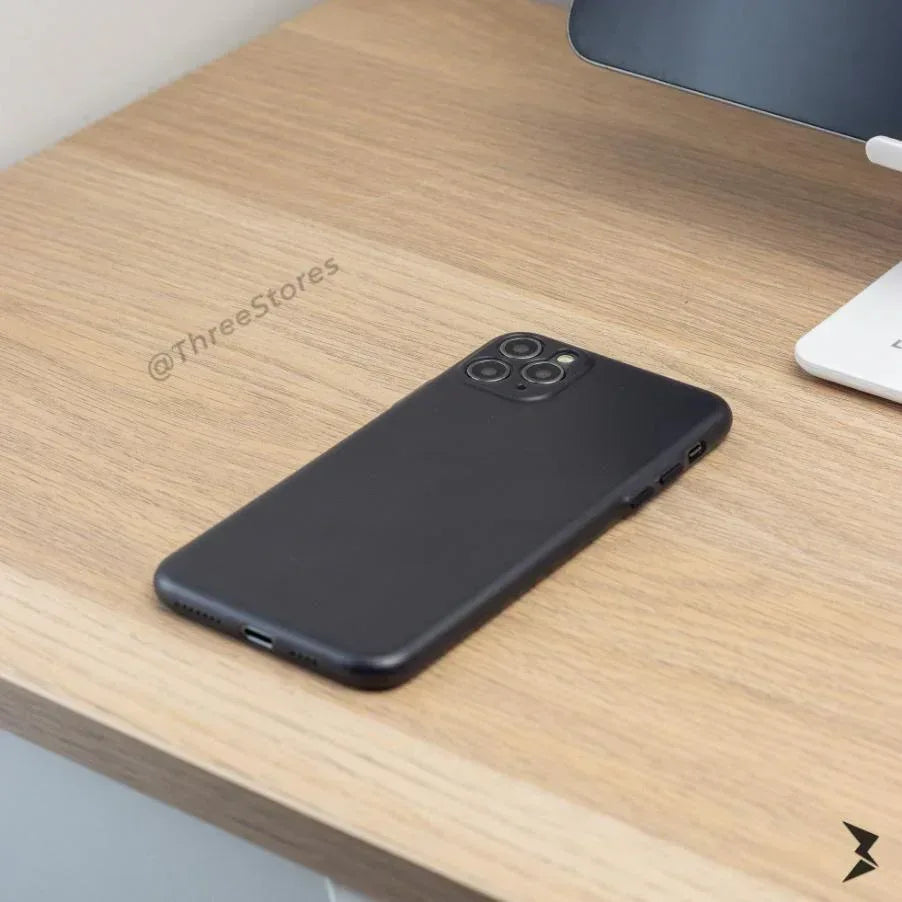 Raigor Inverse Carbon Case iPhone 11 Pro Max - Three