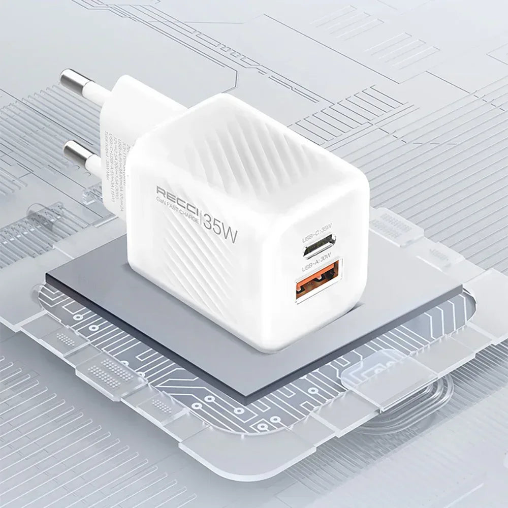 Recci 35W GaN Fast Wall Charger RC83E - Three