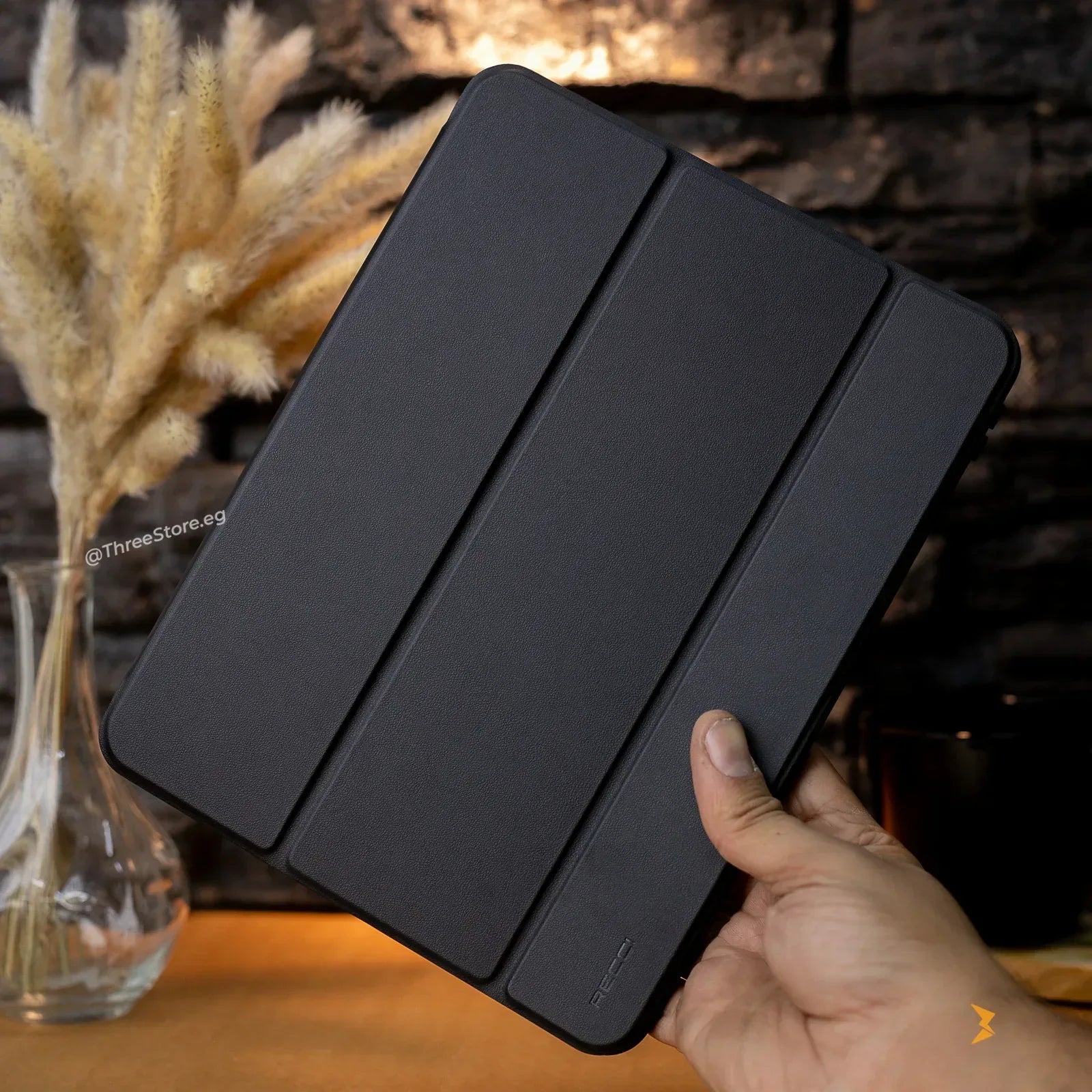Recci Flip Leather Case iPad iPad 10.9 / 11 - Three