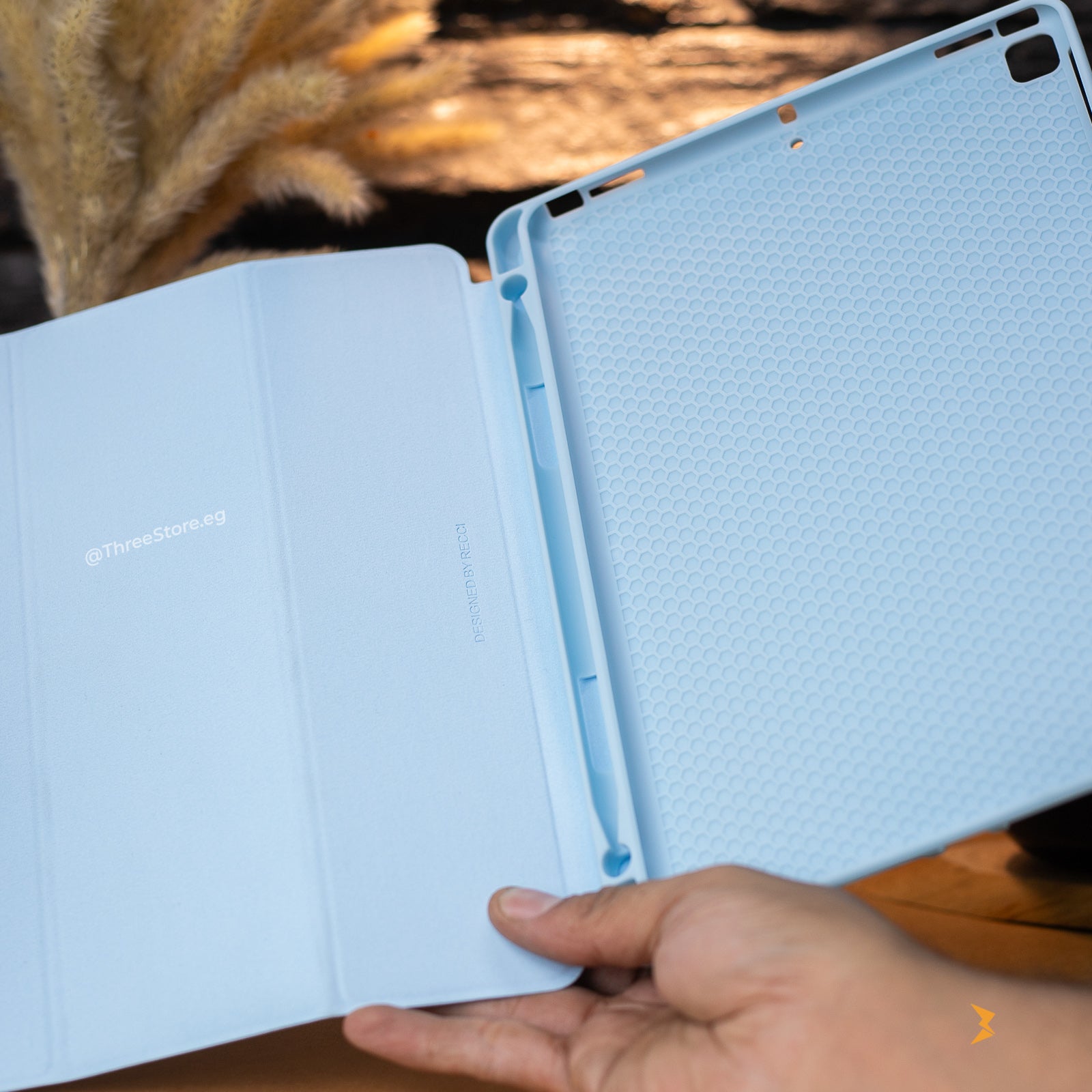 Recci Flip Leather Case iPad 10.2 / 10.5