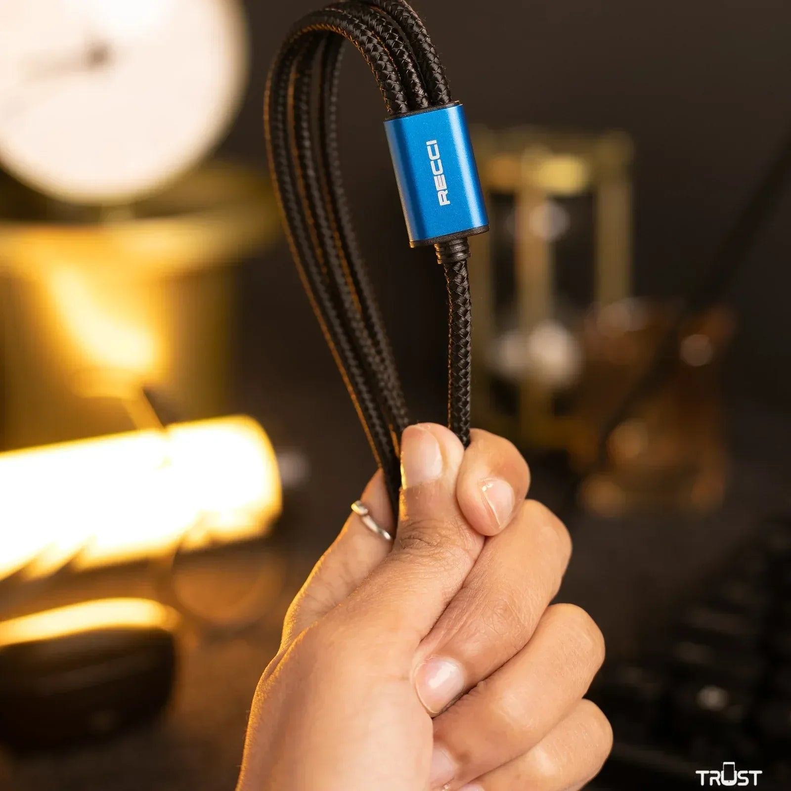 Recci SkyLine 3 in 1 Cable RTC-T12 - Three