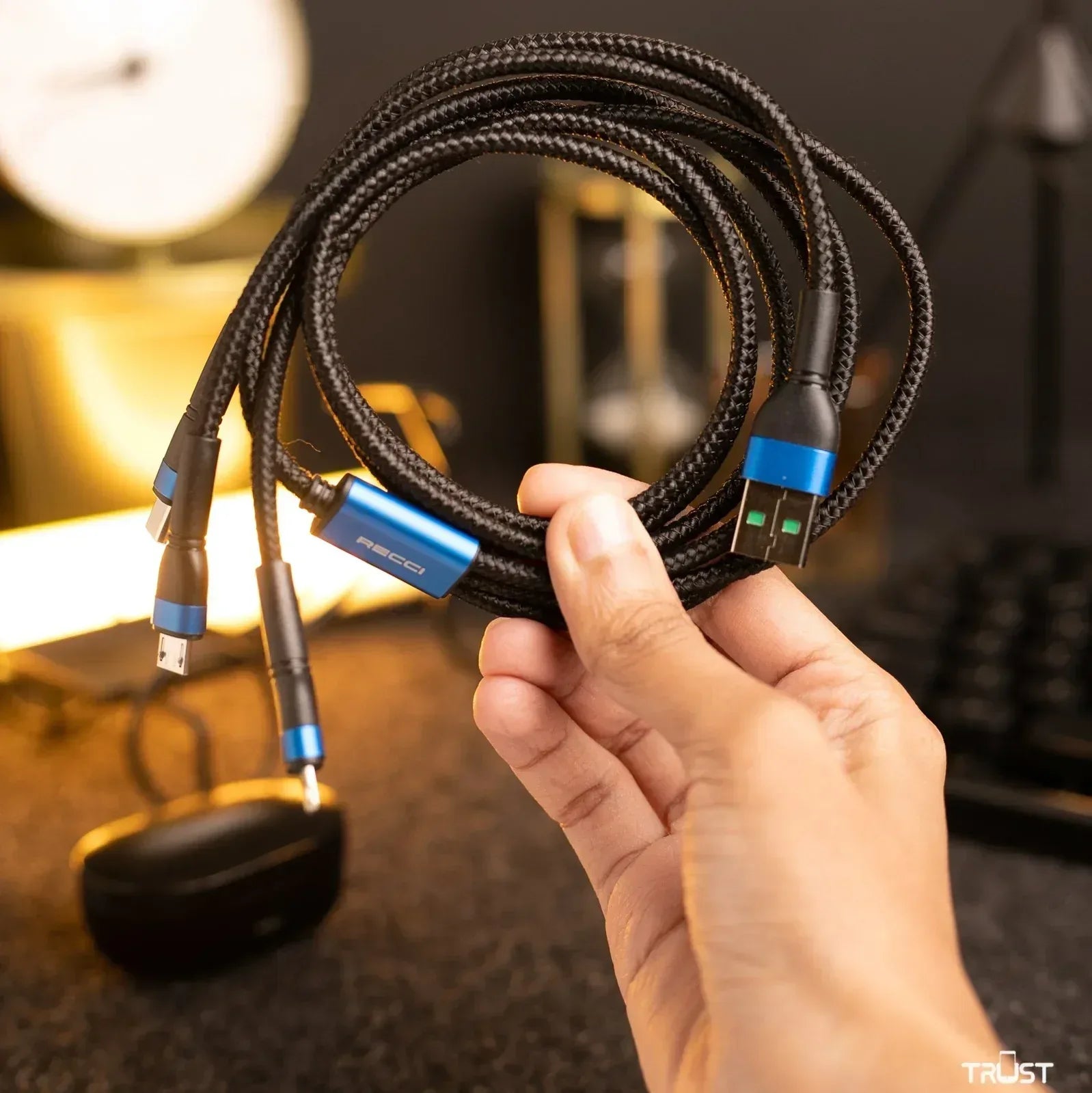 Recci SkyLine 3 in 1 Cable RTC-T12 - Three