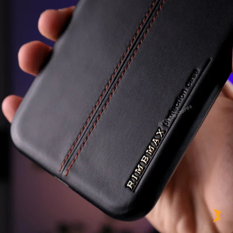 Rimbmax Classic Leather iPhone 15 Pro Max - Three