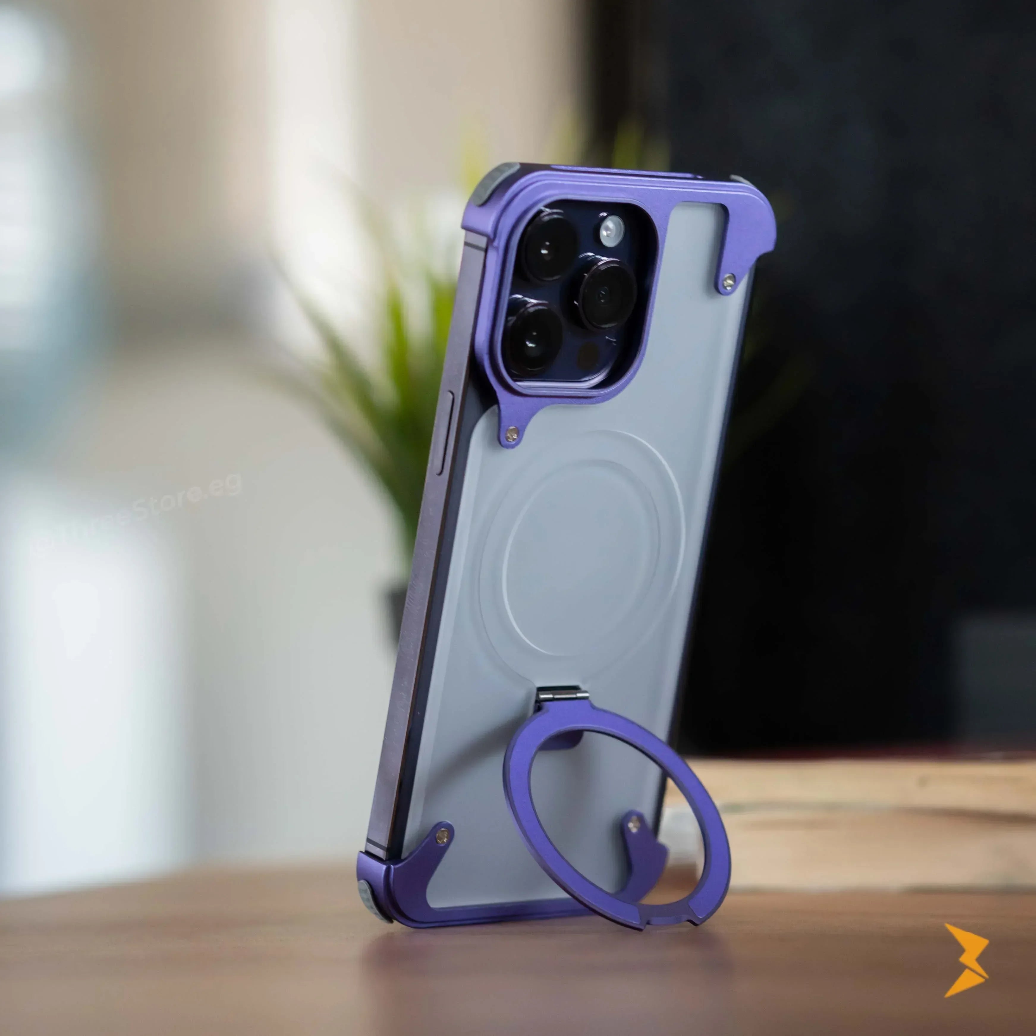 Rimless Metal Magnetic Stand Case iPhone 15 Pro Max - Three