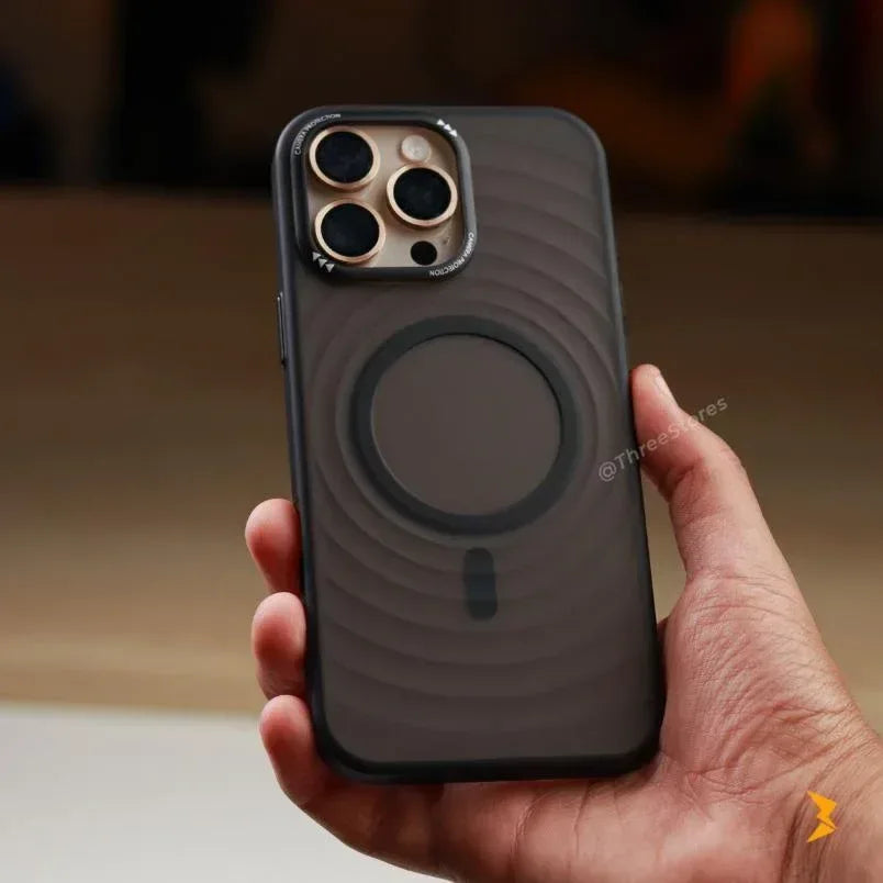 River Wave Magsafe Case iPhone 16 Pro Max - Three