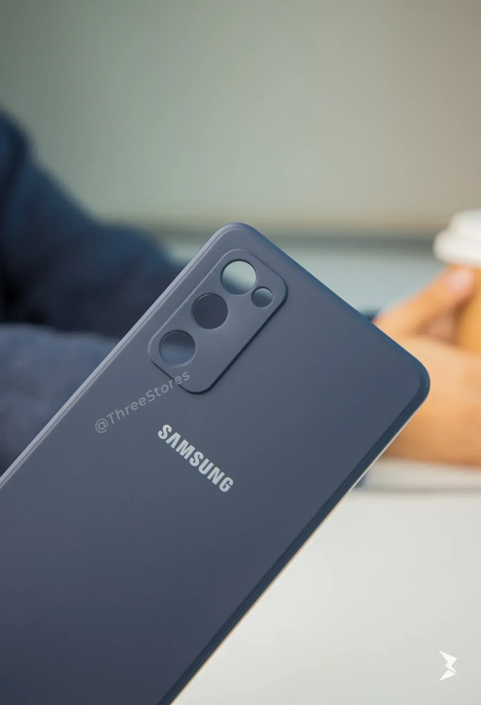 Silicone Camera Protection Case Samsung S20 FE - Three