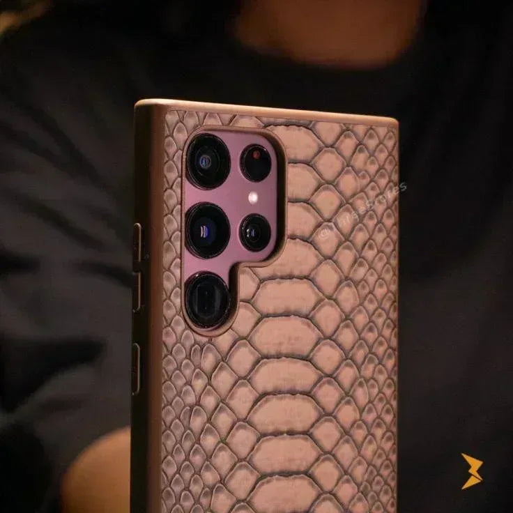 Santa Knight Leather Case Samsung S22 Ultra - Three