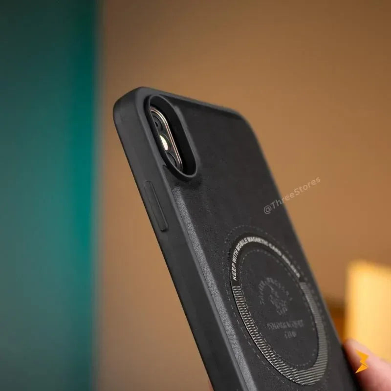 Santa Lucian Magsafe Leather Case iPhone X Max - Three