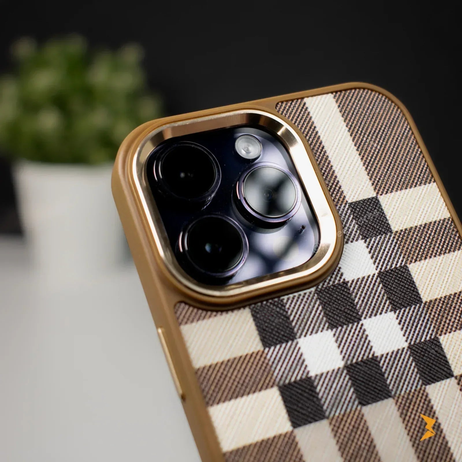 Santa Umbra Case iPhone 13 Pro Max - Three