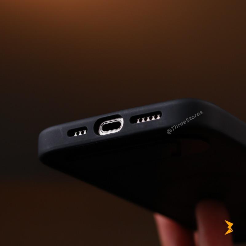 Saqara Metal Stand Magsafe Case iPhone 16 Pro Max