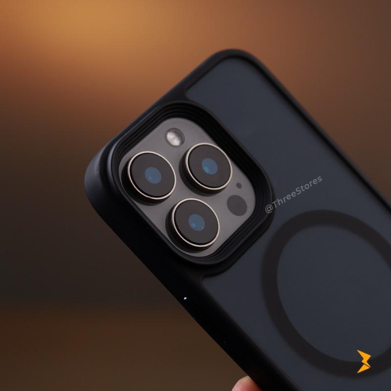 Saqara Metal Stand Magsafe Case iPhone 16 Pro Max