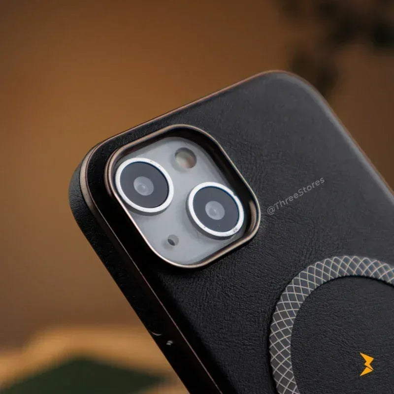 Senso Leather Magsafe Case iPhone 15 - Three