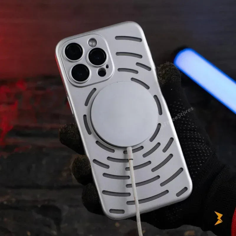 Sigma Magsafe Case iPhone 13 Pro Max - Three