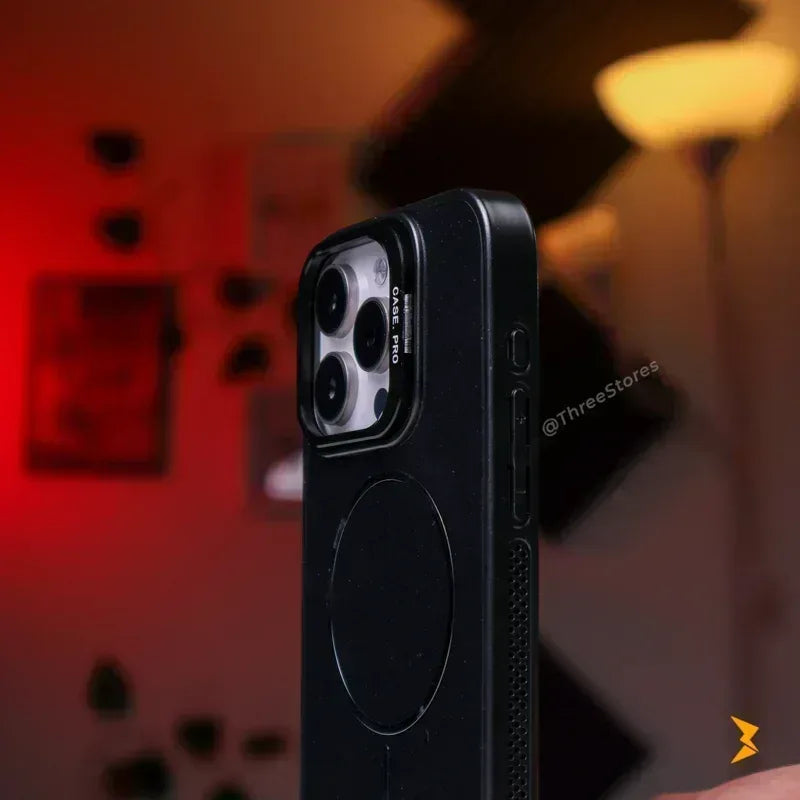 Signed Magsafe Stand Case iPhone 12 / 12 Pro - Three