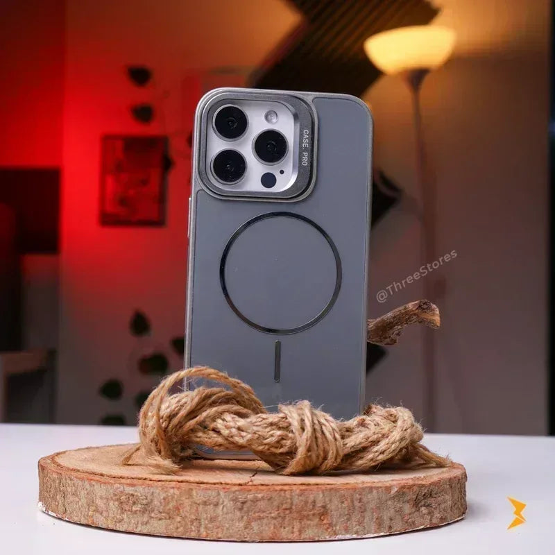 Signed Magsafe Stand Case iPhone 12 / 12 Pro - Three