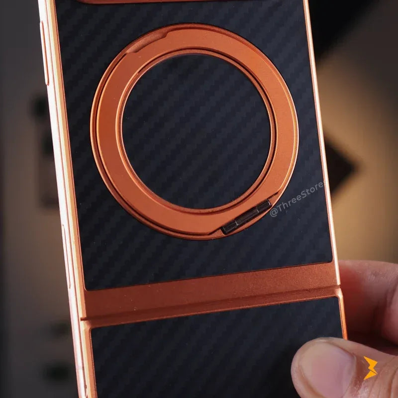 SlideLock Metal Case iPhone 17 Pro Max - Three