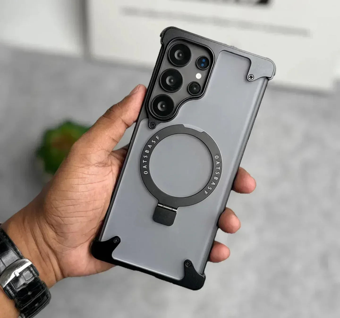 Smokey Metal Stand Magsafe Case Samsung S25 Ultra - Three