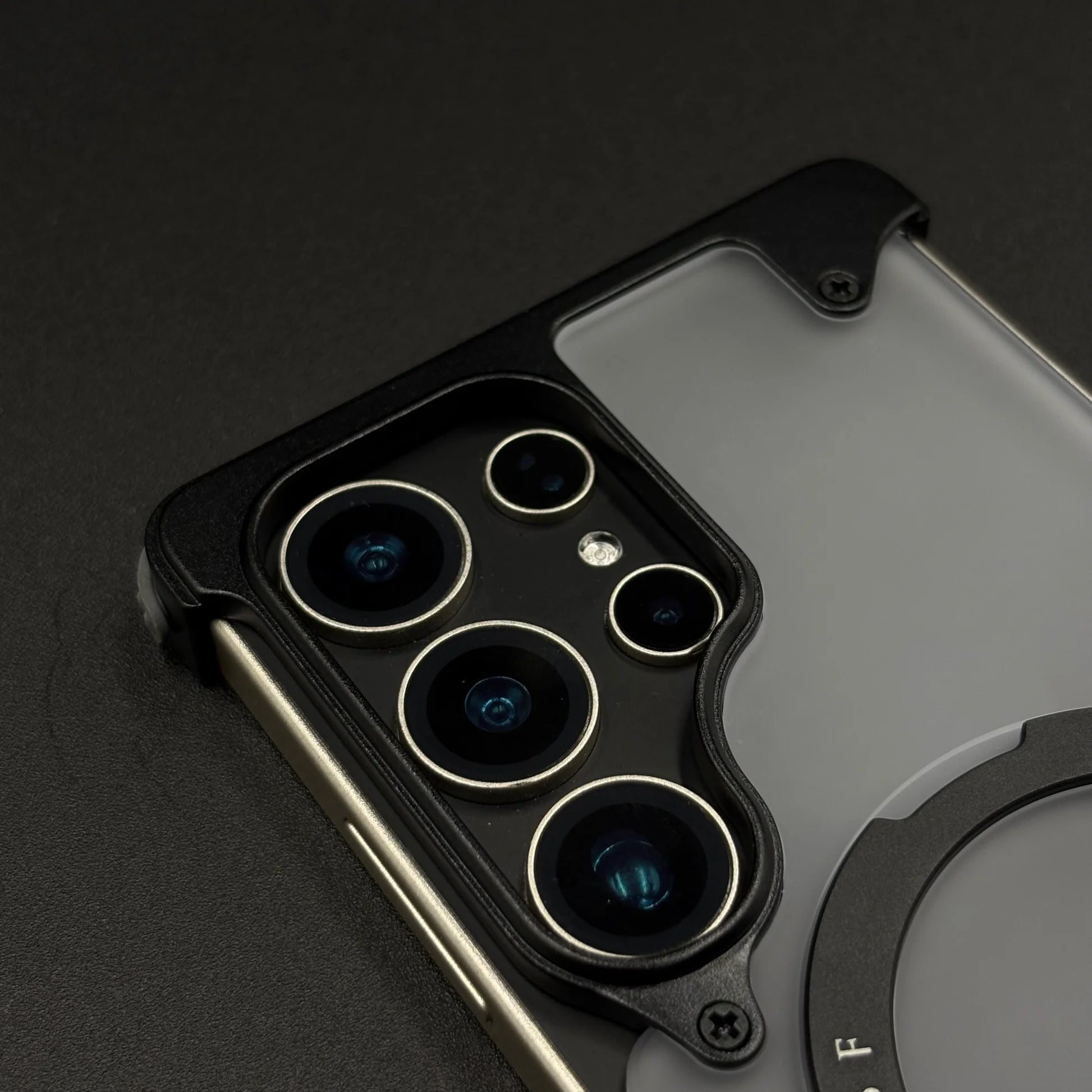 Smokey Metal Stand Magsafe Case Samsung S24 Ultra