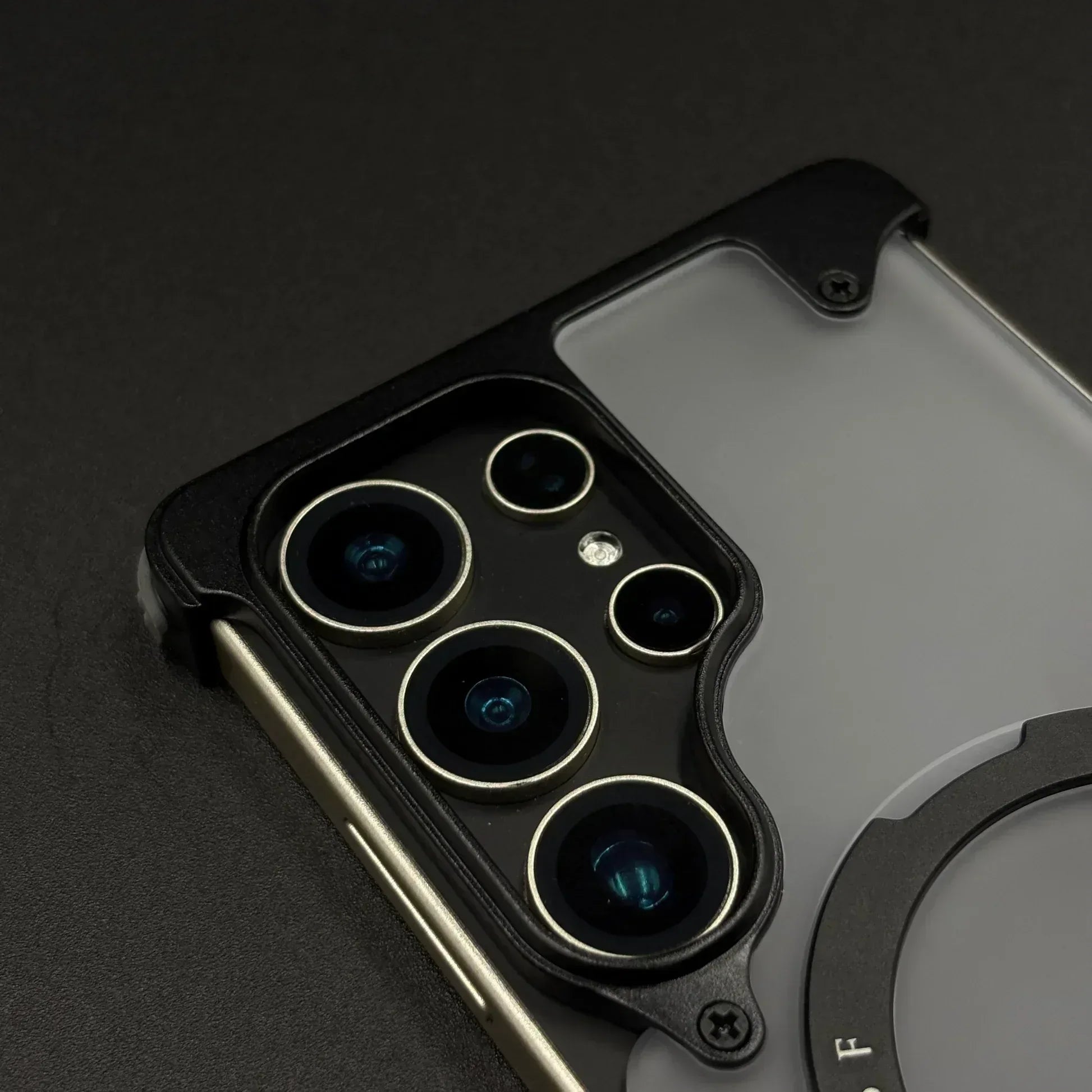 Smokey Metal Stand Magsafe Case Samsung S25 Ultra - Three