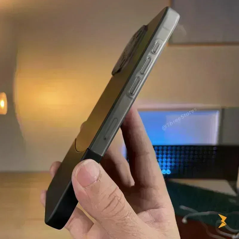 Split Semi-Transparent Case iPhone 15 Pro Max - Three