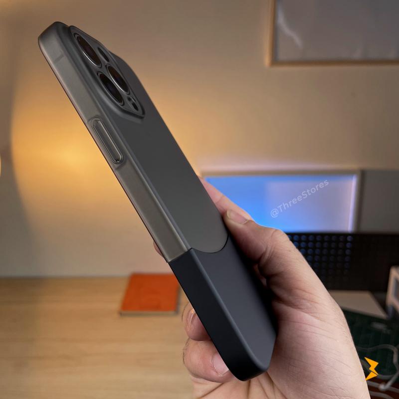 Split Semi-Transparent Case iPhone 14 Pro Max