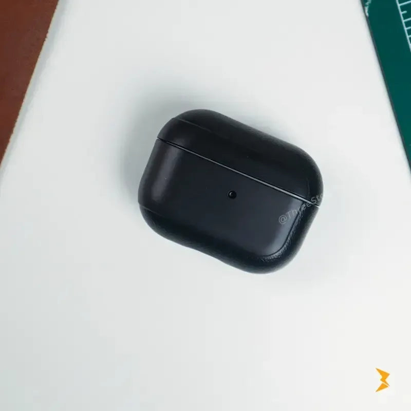 Steel Airpods Pro 2 Case - Three