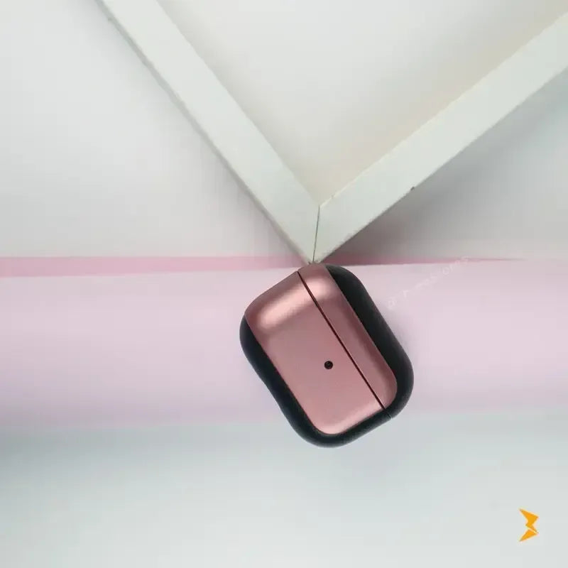 Steel Airpods Pro 2 Case - Three