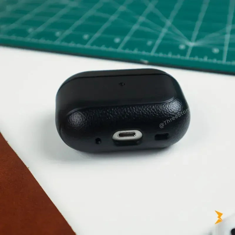 Steel Airpods Pro 2 Case - Three