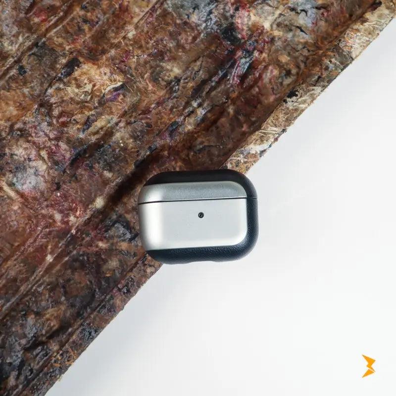Steel Airpods Pro 2 Case