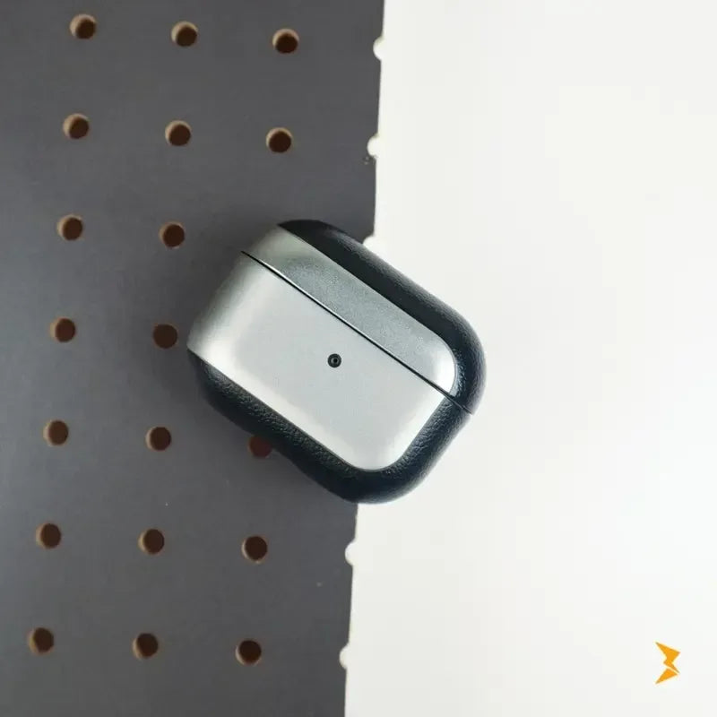 Steel Airpods Pro 2 Case - Three