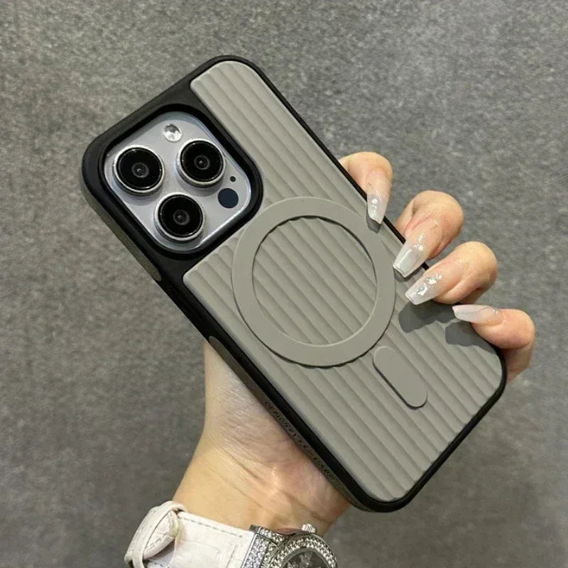 Stripes Magsafe Case iPhone 12 Pro Max - Three