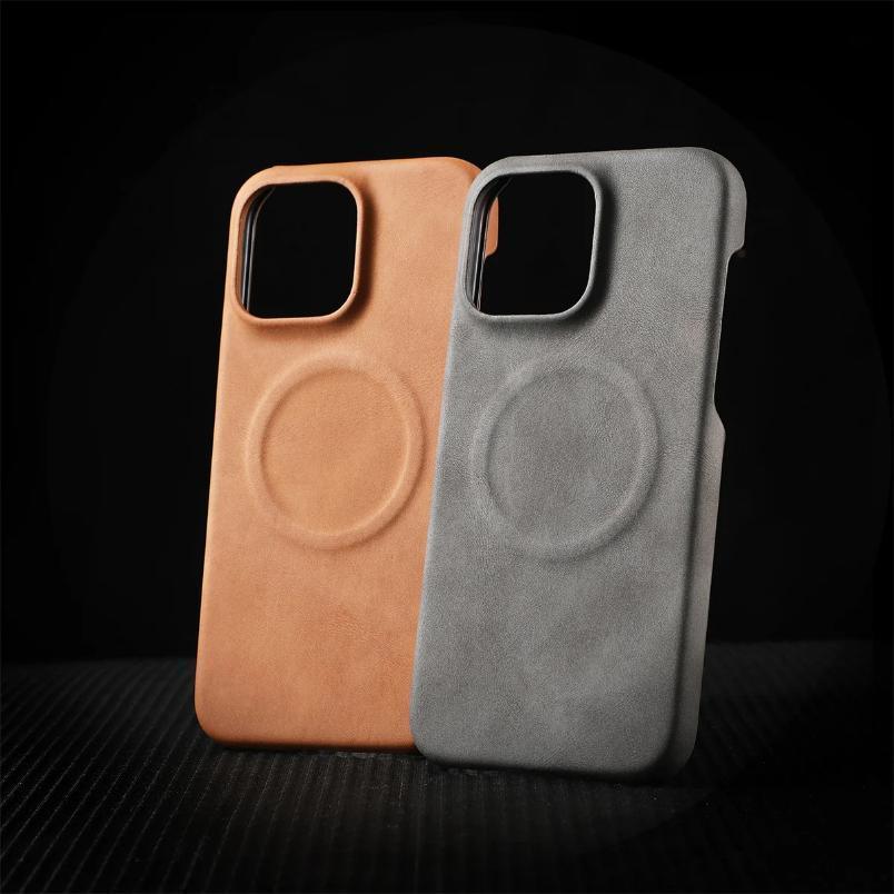 Stuffed Leather Case iPhone 13 Pro Max - Three