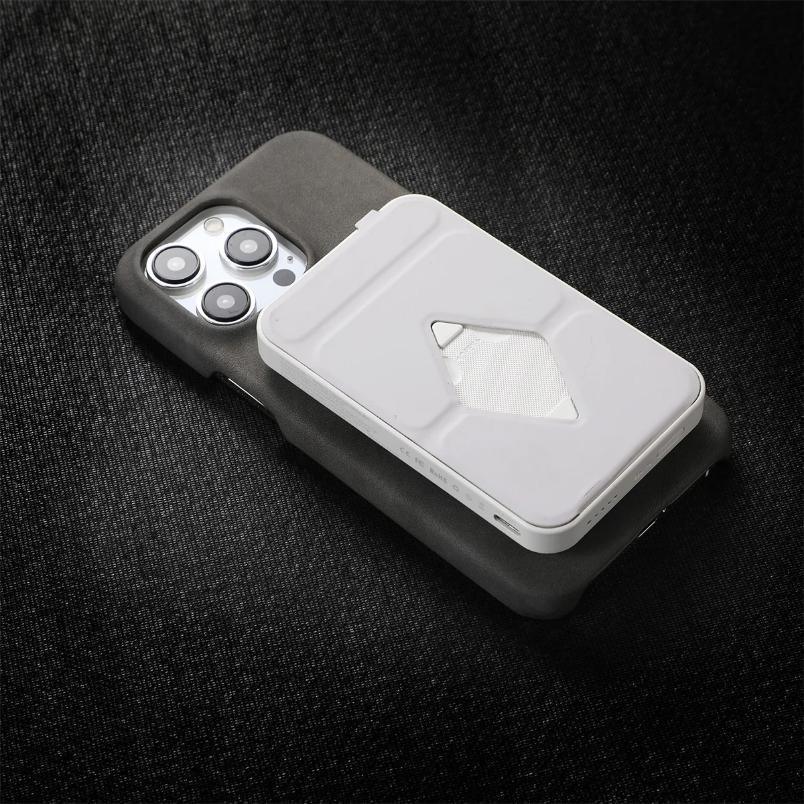 Stuffed Leather Case iPhone 13 Pro Max - Three