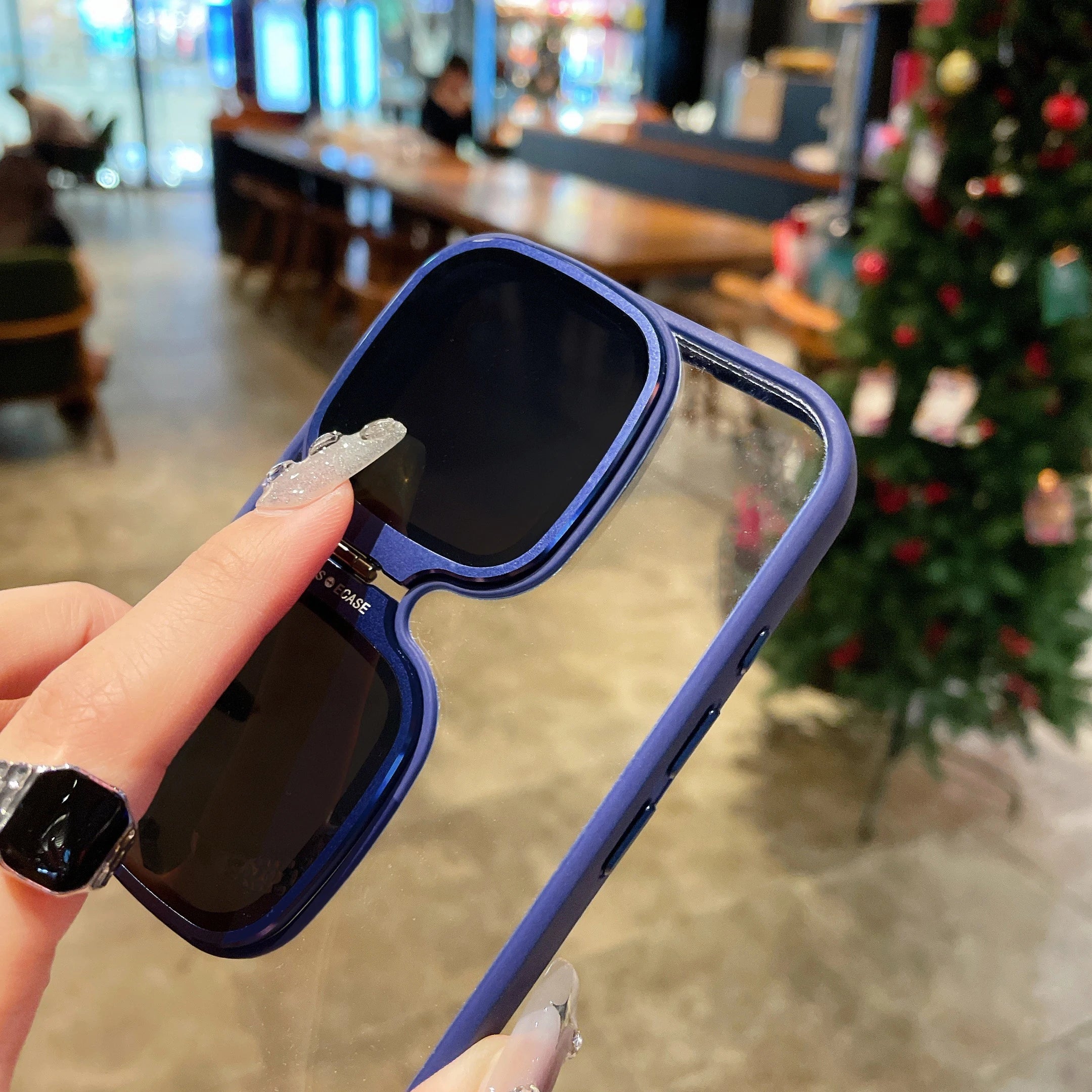 Sunnies Ecase Sunglass Stand Case iPhone 15 Pro