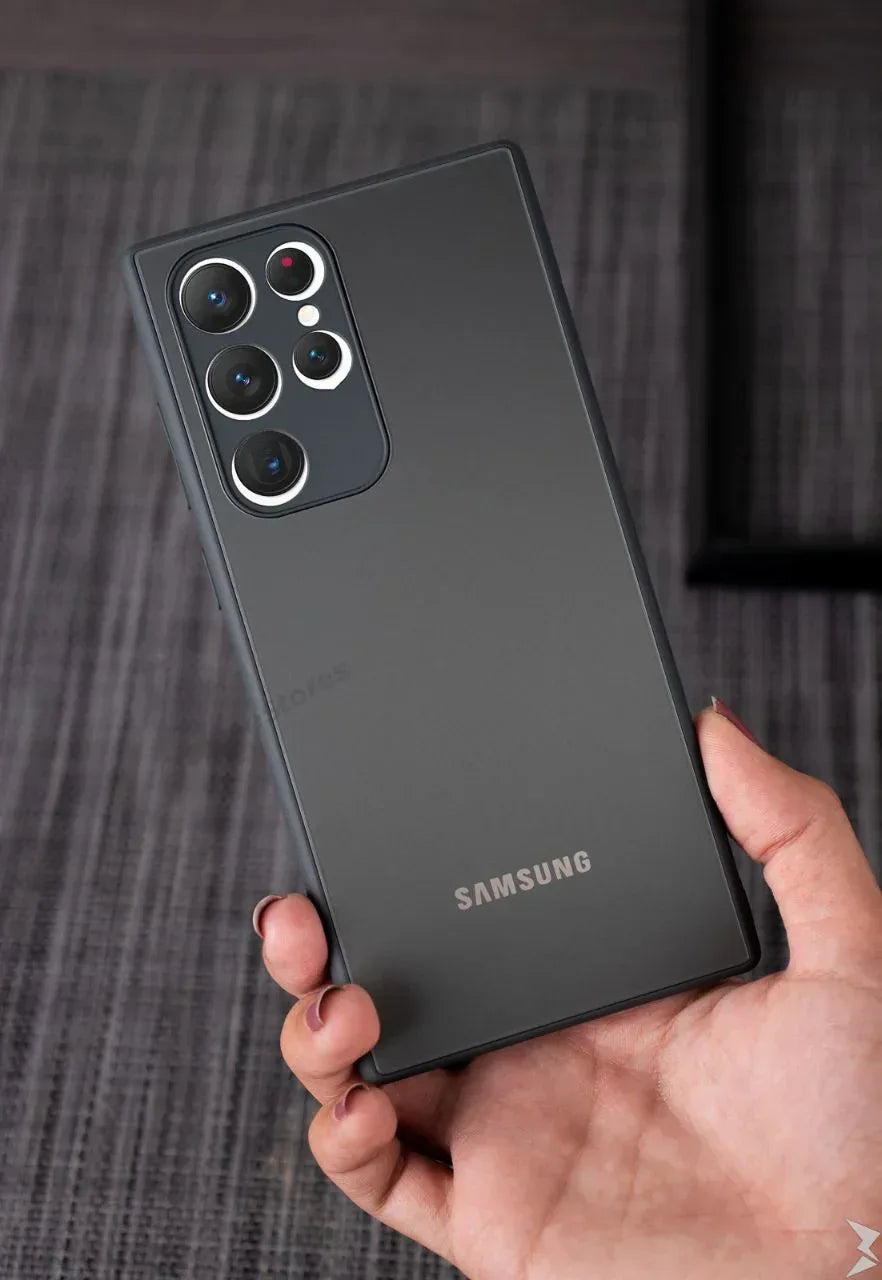 Skyfall Shockproof Case Samsung S23 Ultra - Three