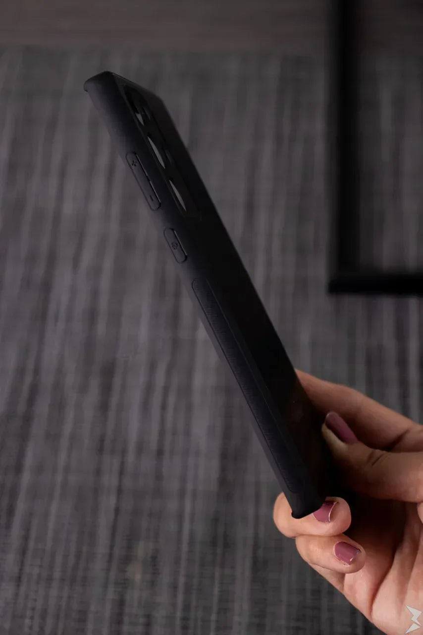 Skyfall Shockproof Case Samsung S22 Ultra - Three