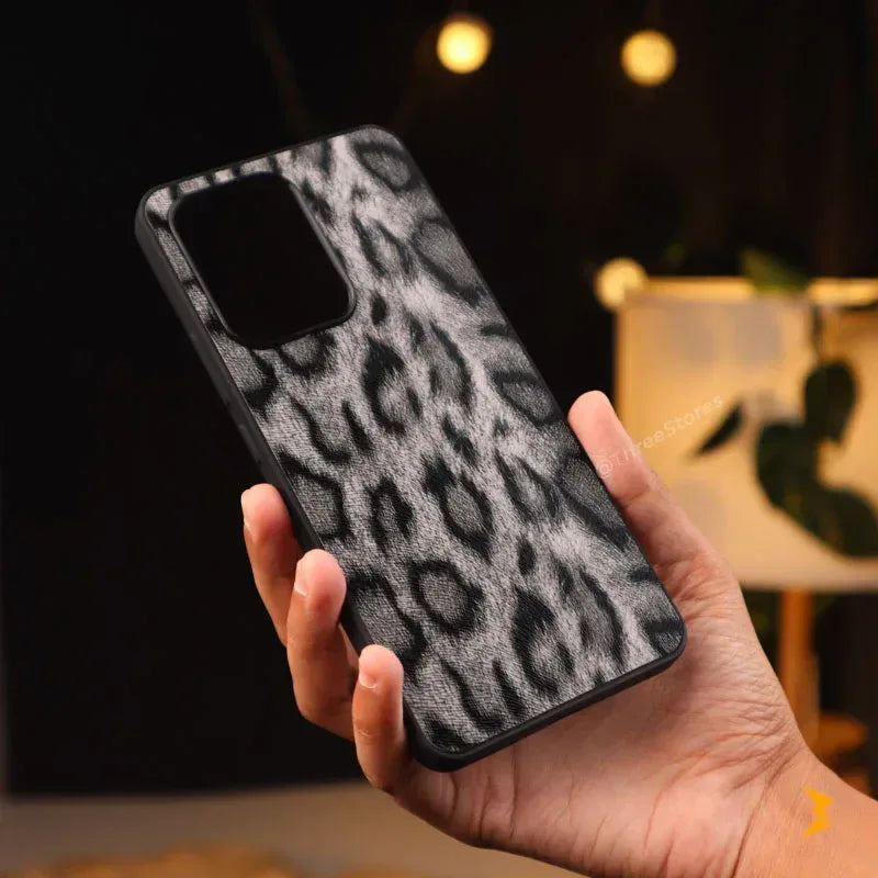 Tiger Sibling Case Oppo Reno 13F - Three