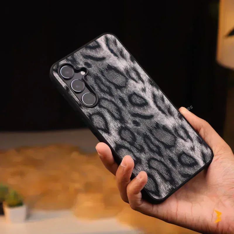 Tiger Sibling Case Samsung A56 - Three