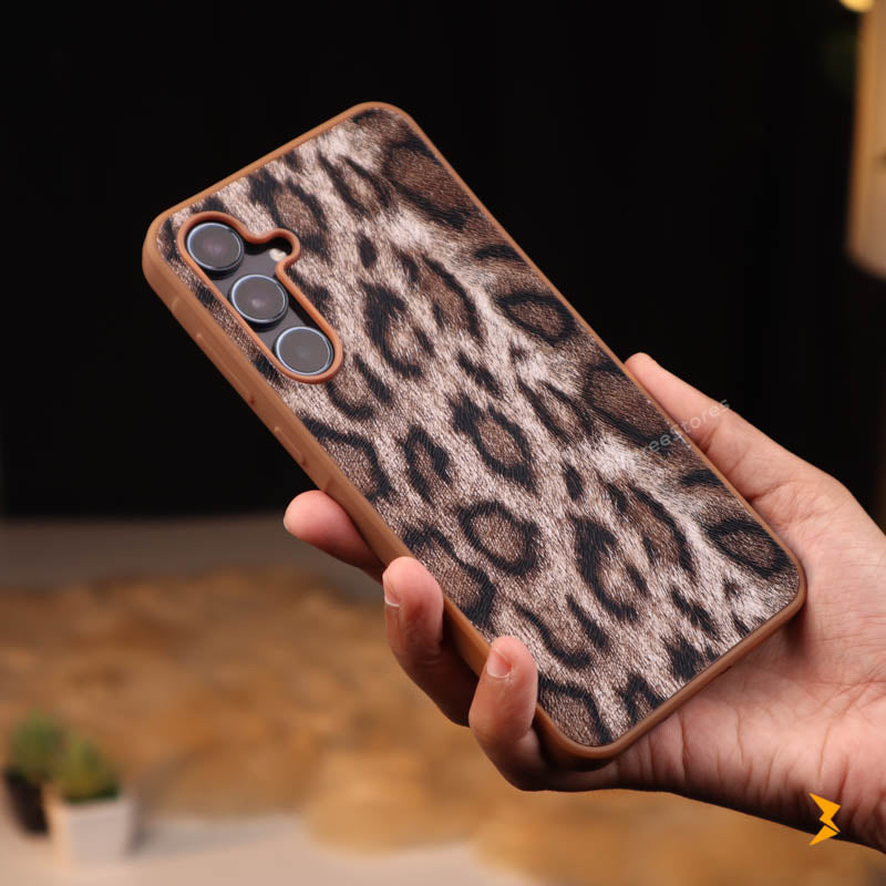 Tiger Sibling Case Samsung A15
