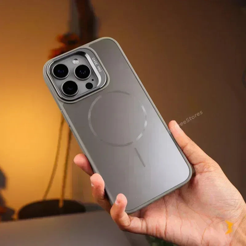 Trexen Stand Camera Magsafe Case iPhone 14 Pro Max - Three