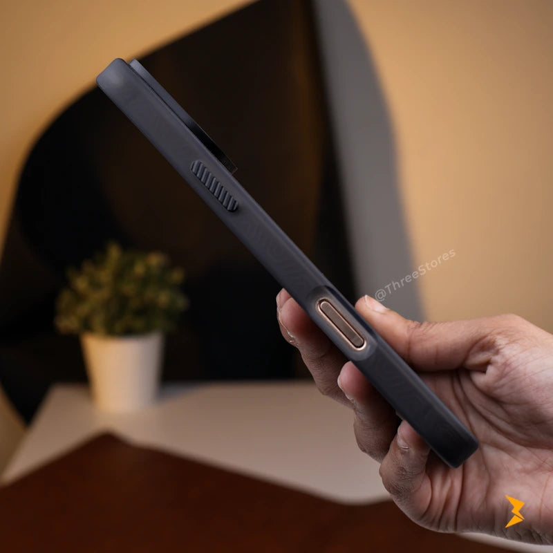 Ultraslick Frosted Magsafe Case iPhone 16 Pro Max