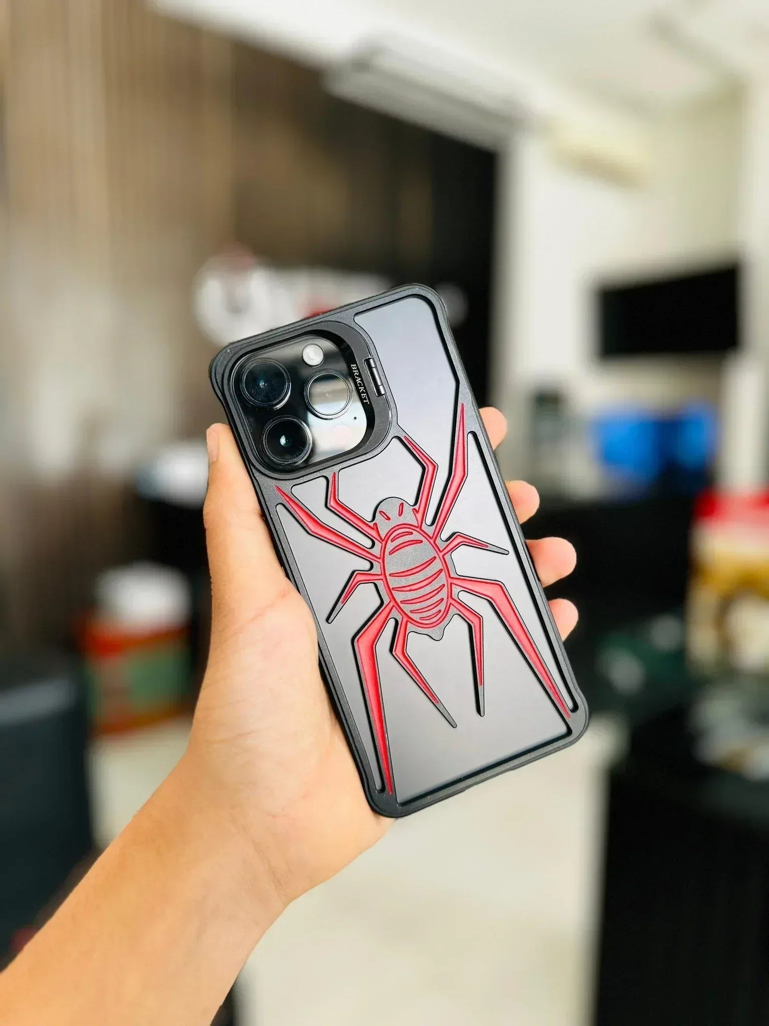 Spider Metal Case iPhone 15 Pro Max - Three