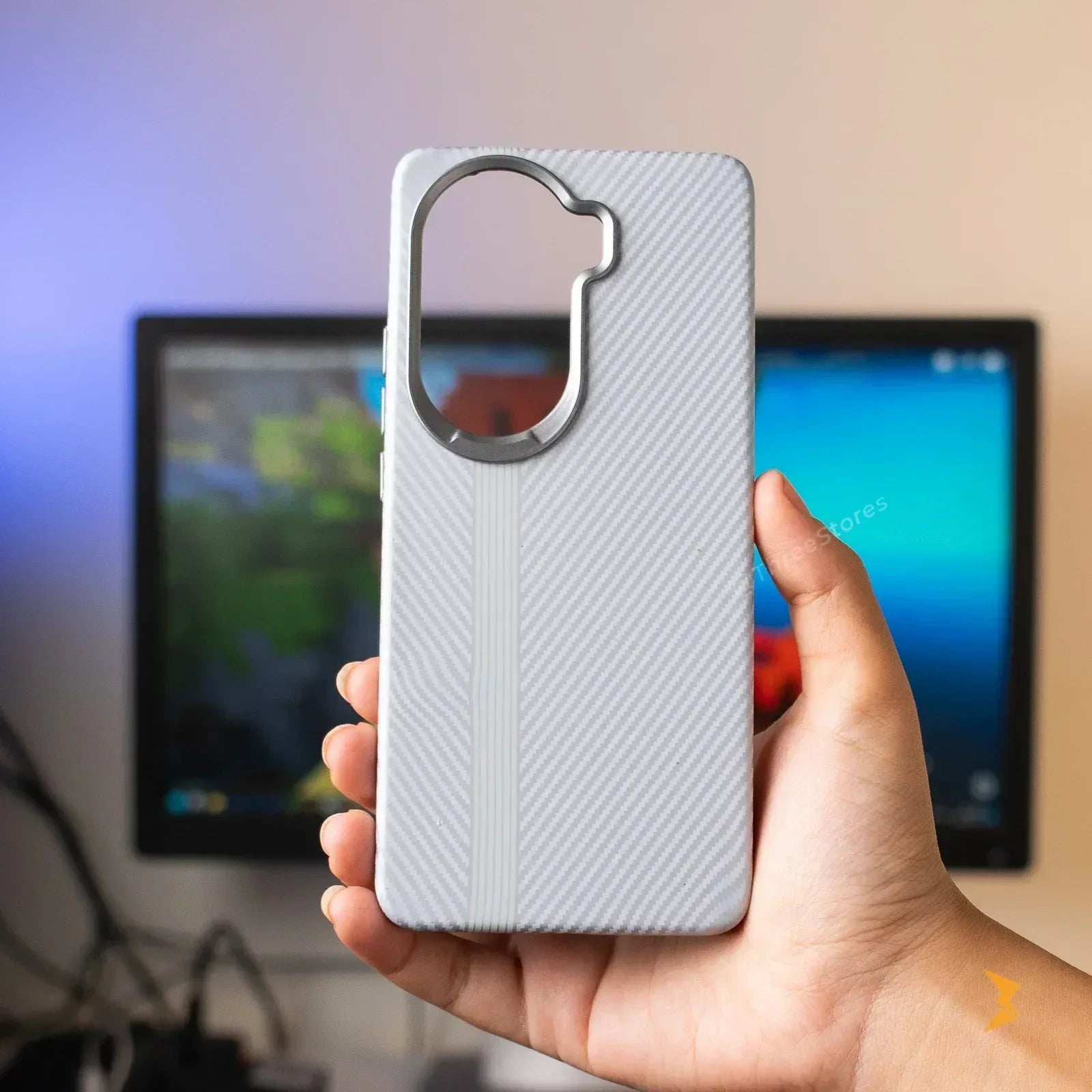 Vacation Style Carbon Case Reno 11 - Three