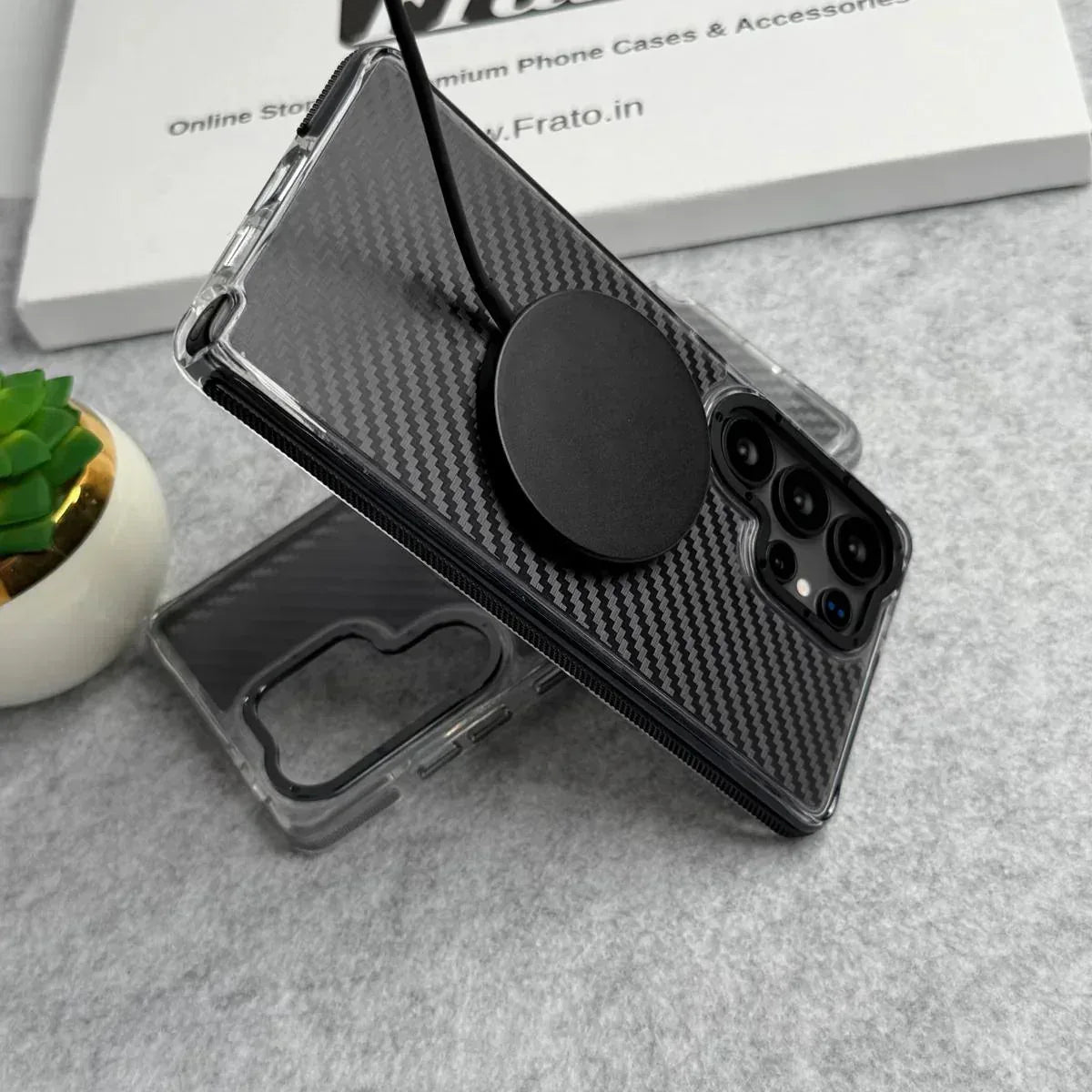 Vecta Carbon Case Samsung S23 Ultra - Three